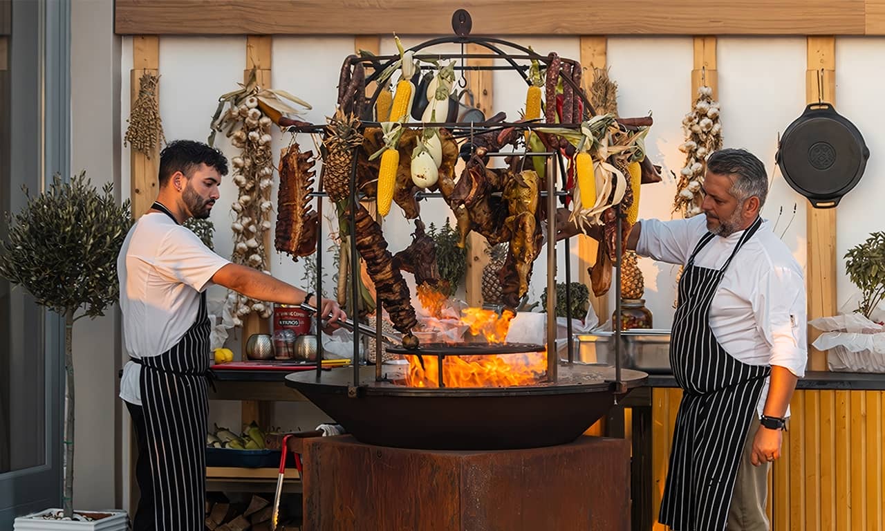 Η ΕΜΠΕΙΡΙΑ ΤΩΝ ΕΚΔΗΛΩΣΕΩΝ